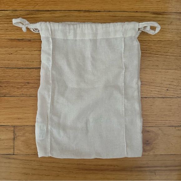 (3 for $15) Aesop linen drawstring pouch unused - Picture 3 of 3